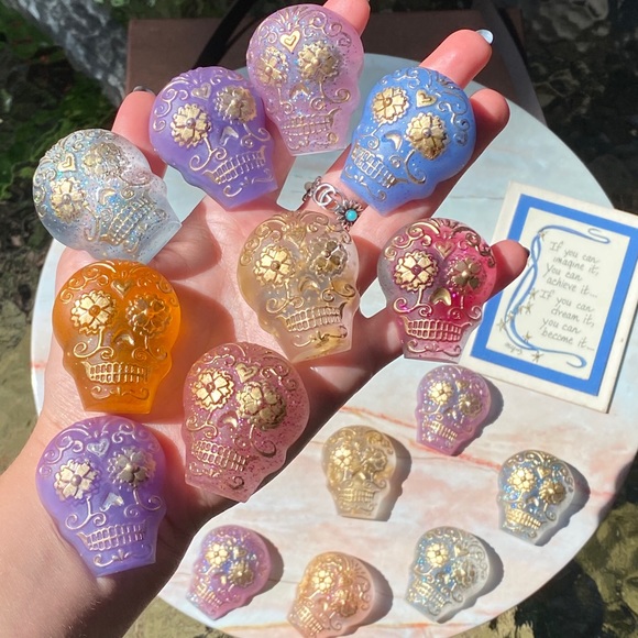 PACK OF 4 Magnets Sugar Skull Colorful Resin Art - Picture 3 of 16